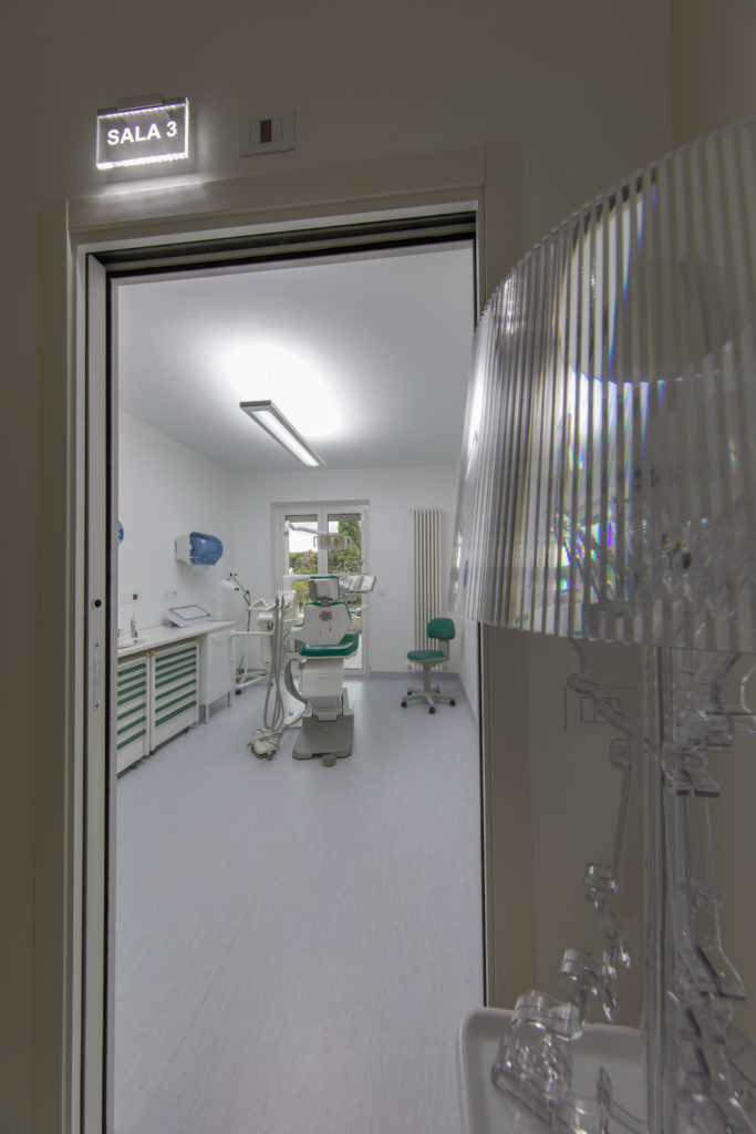 Design Studio dentistico (dettaglio)